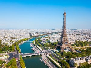 Tá a fim de viajar para uma cidade linda? Então conheça os principais pontos turísticos de Paris | Crédito: Shutterstock