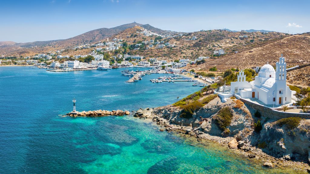 Destinos para conhecer antes dos 30 anos: Ios - Grécia | Crédito: Shutterstock