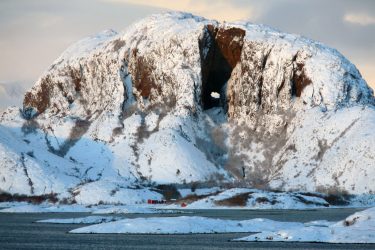 Torghatten - Noruega | Crédito: Michael Clarke Stuff