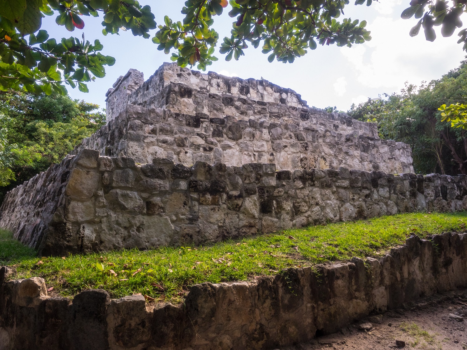 Sítio Arqueológico San Miguelito - Cancún - México | Crédito: Shutterstock