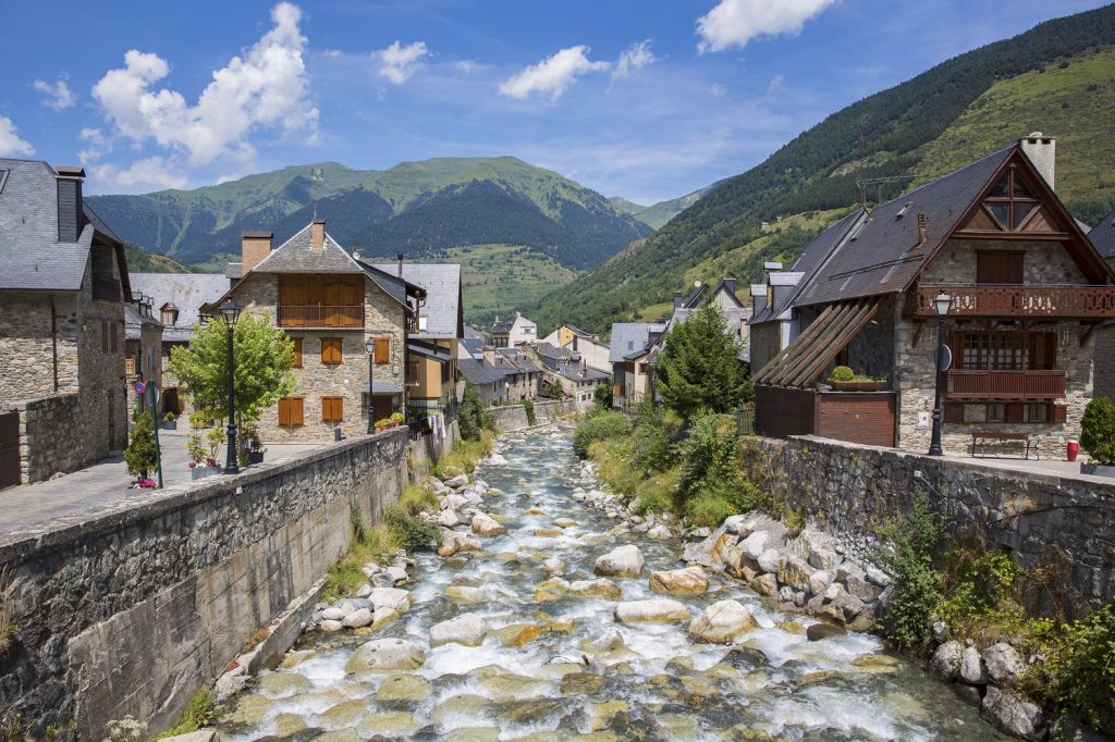 Vielha - Valle d'Aran - Catalunha - Espanha | Crédito: Shutterstock