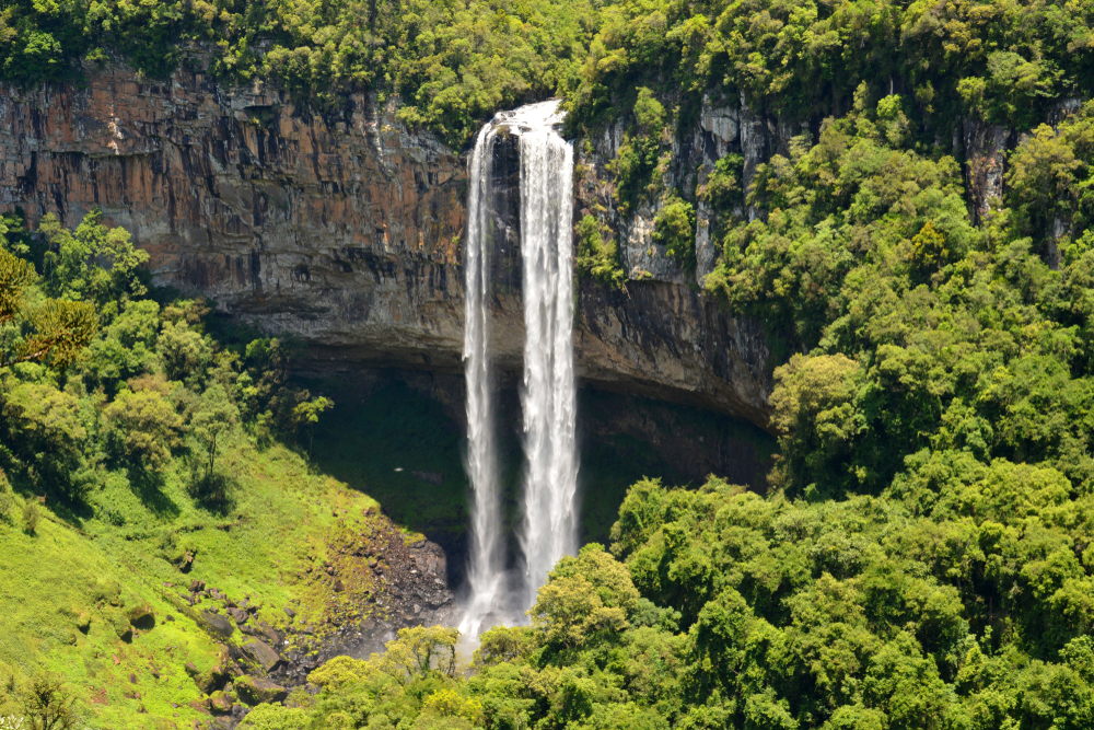 Cascata do Caracol Canela Rio Grande do Sul shutterstock 1572685864