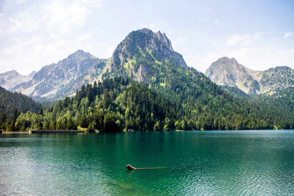 shutterstock Parc Nacional dAigüestortes i Estany de Sant Maurici