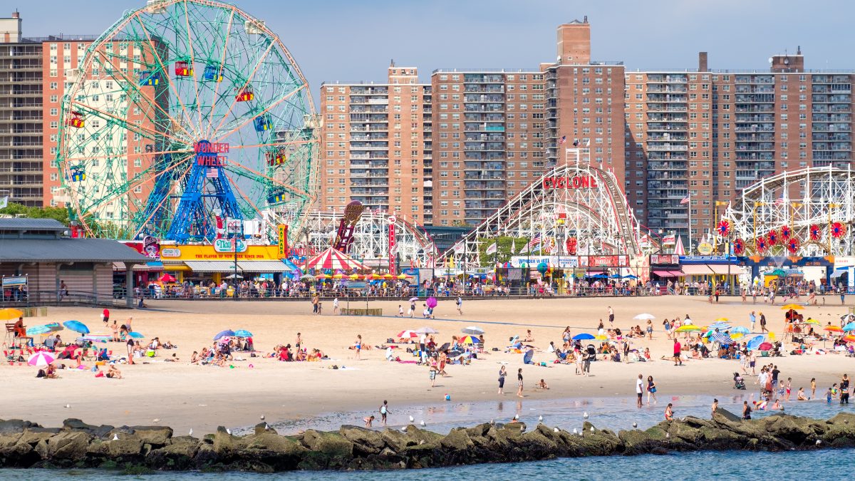 Coney Island- Nova York - Estados Unidos | Crédito editorial: Kamira / Shutterstock.com