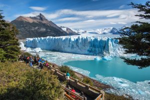 Saber qual é a melhor forma de trocar dinheiro na Argentina é um dos primeiros passos para programar a sua viagem |  El Calafate,  Argentina | Crédito: Shutterstock