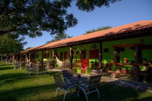 Hotéis pet friendly: Recorte da área externa do Araras Hotel Rural, em Bonito (MS) l Crédito: Divulgação