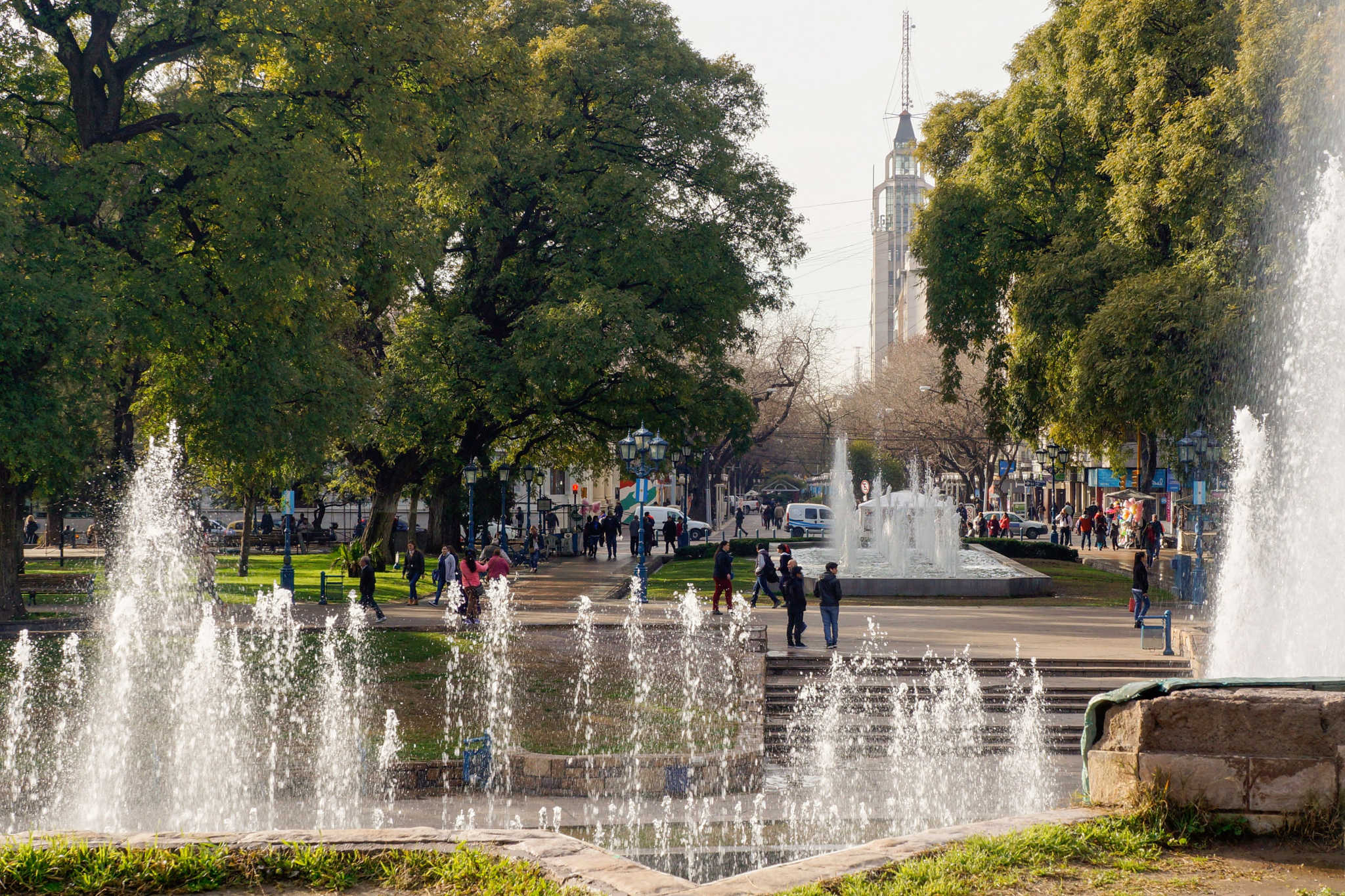 passeios em mendoza plaza